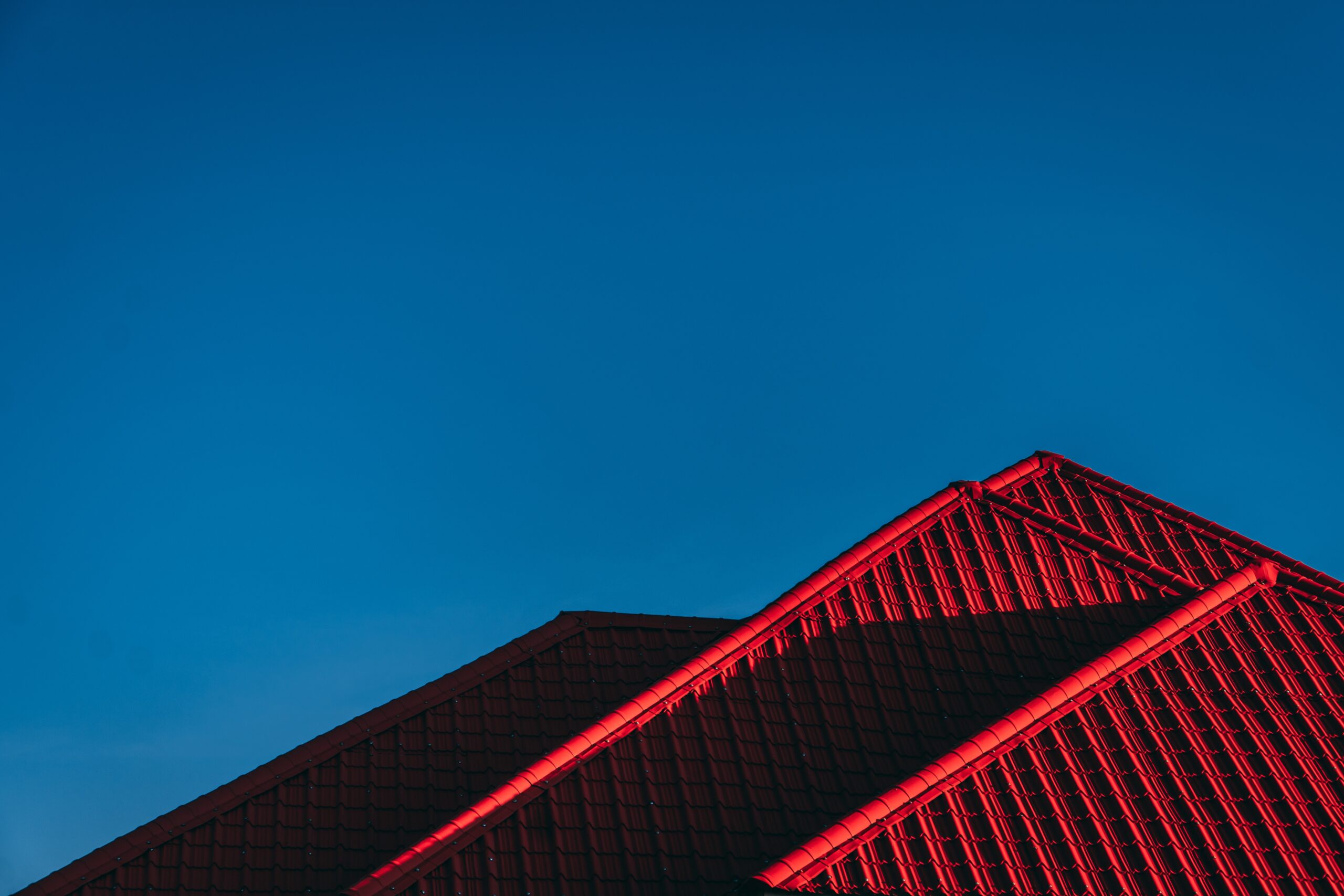 Aluminum vs. Steel Siding: Your Essential Guide